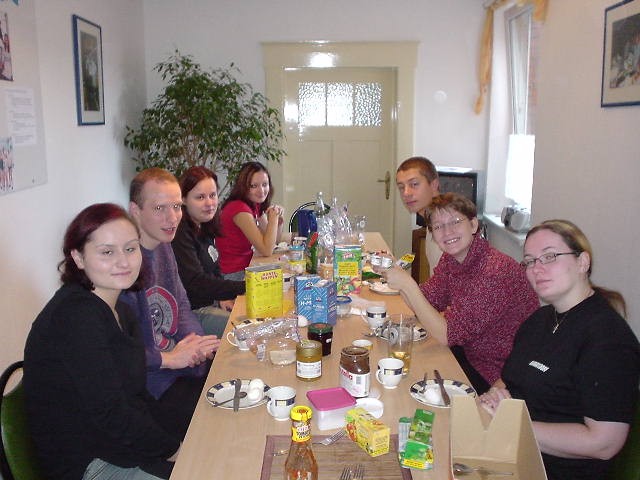 Trixi, Dirk, Jesse, Nancy, Tino, Anja and Jessi ( Nadine is behind the camera) "What a beautiful morning!"